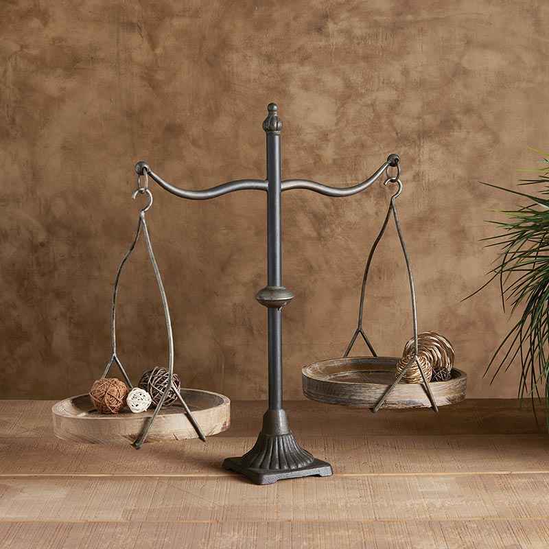 Decorative Farmhouse Balance Scale